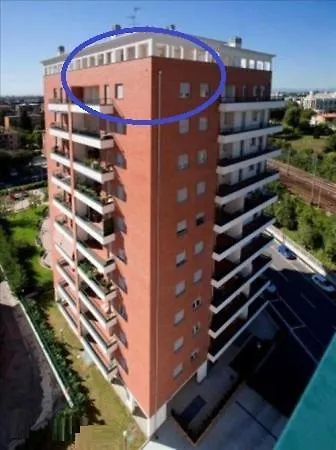 Bed & Breakfast B&B - Camera Doppia Con Bagno Privato In Stupendo Attico Con Vista Mozzafiato Milan