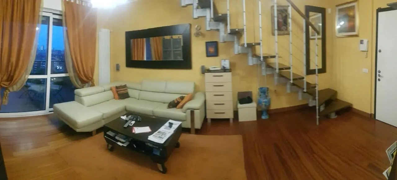 Bed & Breakfast B&B - Camera Doppia Con Bagno Privato In Stupendo Attico Con Vista Mozzafiato Milan