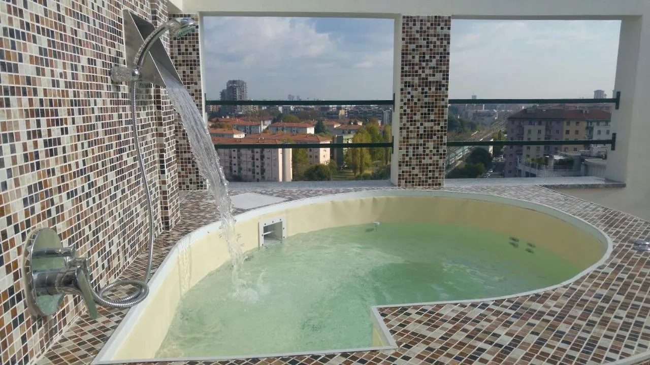 B&B - Camera Doppia Con Bagno Privato In Stupendo Attico Con Vista Mozzafiato location